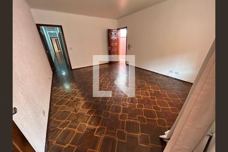 Sala de casa à venda com 3 quartos, 240m² em Vila Romana, São Paulo