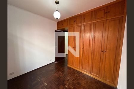 Casa à venda com 240m², 3 quartos e 4 vagas Casa à venda com 240m², 3 quartos e 4 vagasSuite