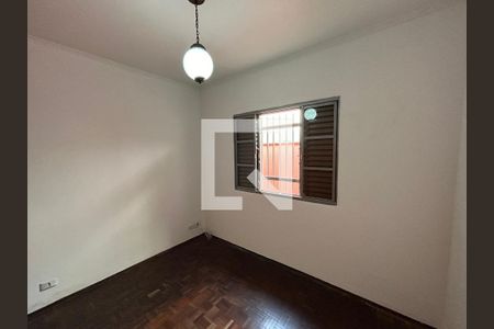 Casa à venda com 240m², 3 quartos e 4 vagas Casa à venda com 240m², 3 quartos e 4 vagasQuarto 1