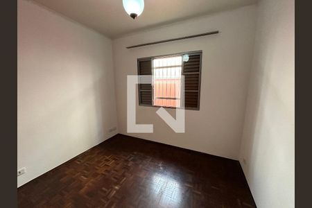 Casa à venda com 240m², 3 quartos e 4 vagas Casa à venda com 240m², 3 quartos e 4 vagasSuite