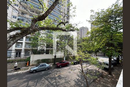 Vista da varanda da sala de casa à venda com 3 quartos, 240m² em Vila Romana, São Paulo