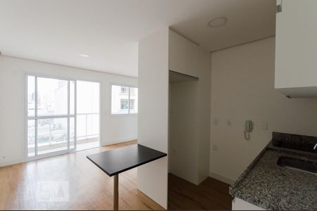 Studio para alugar com 34m², 1 quarto e 1 vaga Studio para alugar com 34m², 1 quarto e 1 vagaSala