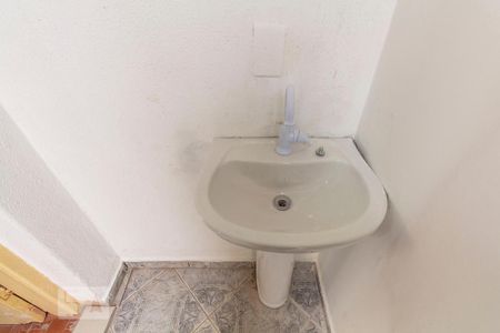 Casa para alugar com 110m², 2 quartos e sem vagaBanheiro de Serviço