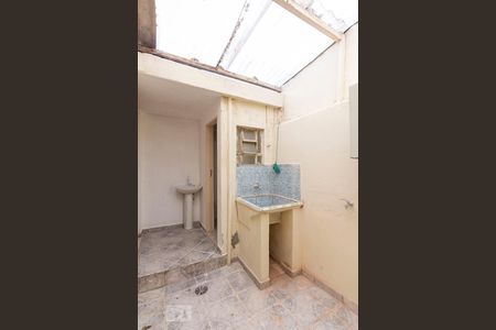 Casa para alugar com 110m², 2 quartos e sem vagaÁrea de Serviço