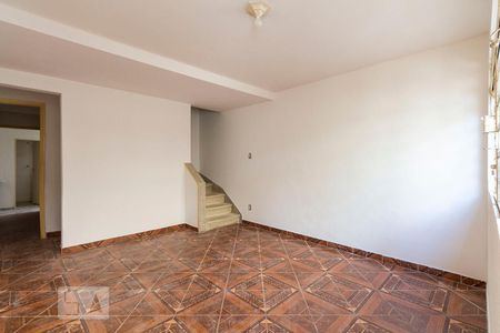 Casa para alugar com 110m², 2 quartos e sem vagaSala