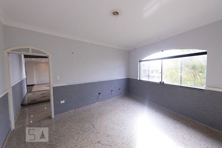 Casa à venda com 430m², 4 quartos e 4 vagas Casa à venda com 430m², 4 quartos e 4 vagasComodo Reversivel