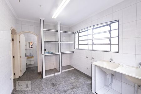 Casa à venda com 430m², 4 quartos e 4 vagas Casa à venda com 430m², 4 quartos e 4 vagasÁrea de Serviço