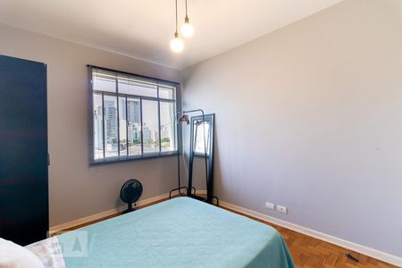 Quarto 1 de apartamento para alugar com 2 quartos, 75m² em Pinheiros, São Paulo