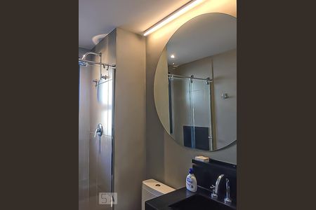 Banheiro de kitnet/studio à venda com 1 quarto, 56m² em Vila Mariana, São Paulo