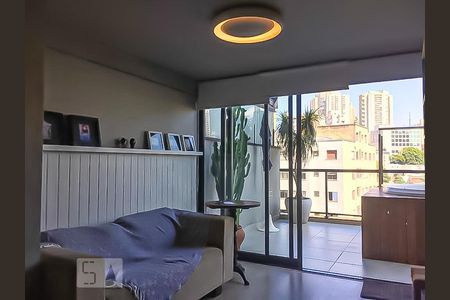 Sala/Varanda de kitnet/studio à venda com 1 quarto, 56m² em Vila Mariana, São Paulo
