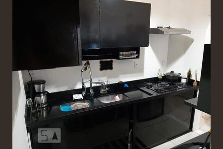 Apartamento à venda com 73m², 2 quartos e sem vagaCozinha