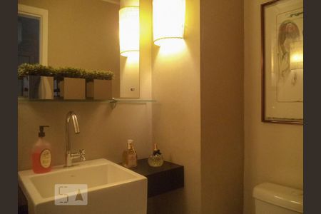 Apartamento à venda com 115m², 3 quartos e 2 vagas Apartamento à venda com 115m², 3 quartos e 2 vagasLavabo