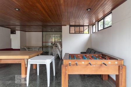 Apartamento para alugar com 156m², 4 quartos e 2 vagasÁrea comum - Salão de festas