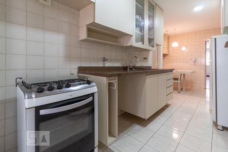 Apartamento para alugar com 156m², 4 quartos e 2 vagasCozinha