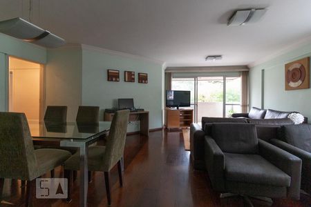 Sala de apartamento para alugar com 4 quartos, 156m² em Vila Pirajussara, São Paulo