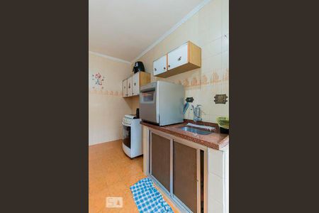 Cozinha de Apartamento com 2 quartos, 80m² Vila Re
