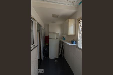 Apartamento à venda com 120m², 3 quartos e 2 vagasÁrea de Serviço