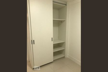 Dormitório 1 de apartamento à venda com 3 quartos, 86m² em Vila Gumercindo, São Paulo