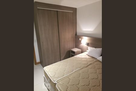Quarto de apartamento à venda com 1 quarto, 37m² em Jacarepaguá, Rio de Janeiro