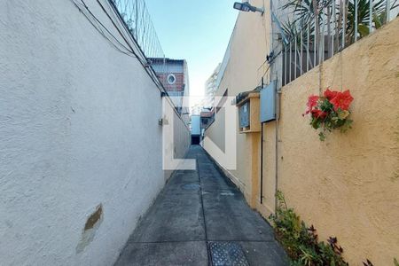 Casa de condomínio para alugar com 100m², 3 quartos e sem vagaENTRADA