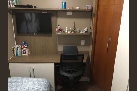 Dormitório de apartamento para alugar com 2 quartos, 90m² em Vila Scarpelli, Santo André