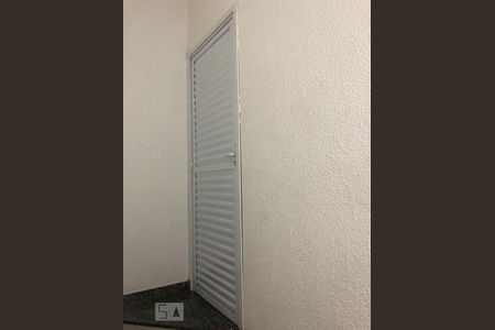 Apartamento para alugar com 90m², 2 quartos e 1 vaga Apartamento para alugar com 90m², 2 quartos e 1 vagaEscada para Cobertura