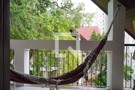 Casa de condomínio à venda com 250m², 4 quartos e 2 vagasSuite 2 - Varanda