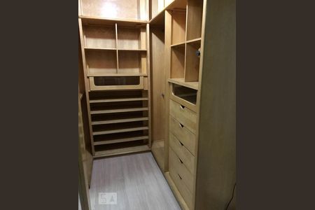 Closet de apartamento à venda com 3 quartos, 118m² em Aclimação, São Paulo