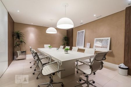 Studio para alugar com 48m², 1 quarto e sem vagaÁrea Comum - Sala de Reuniões