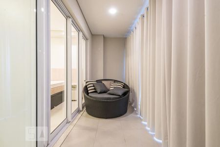 Studio para alugar com 48m², 1 quarto e sem vagaVaranda