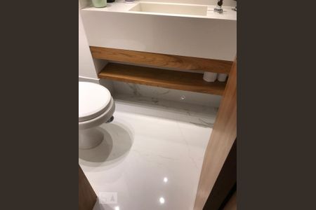 Lavabo de apartamento para alugar com 2 quartos, 121m² em Pinheiros, São Paulo