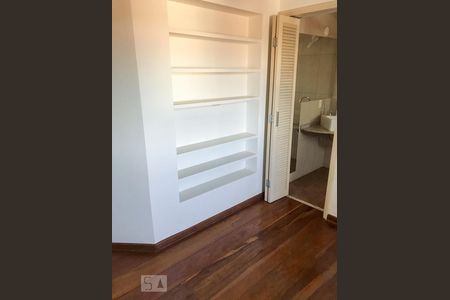 Apartamento para alugar com 101m², 3 quartos e 2 vagasSuíte