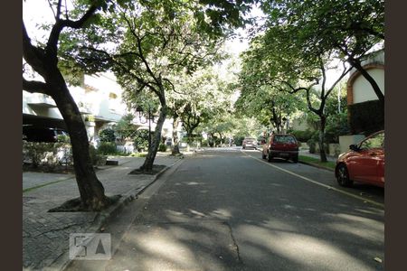 Casa de condomínio à venda com 500m², 4 quartos e 6 vagasÁrea Comum