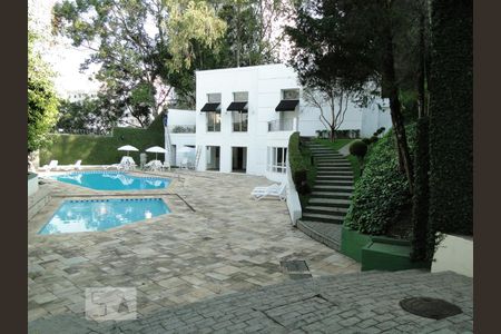 Casa de condomínio à venda com 500m², 4 quartos e 6 vagasÁrea Comum