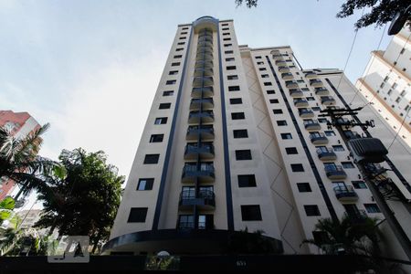 Studio para alugar com 30m², 1 quarto e 1 vaga Studio para alugar com 30m², 1 quarto e 1 vagaFachada