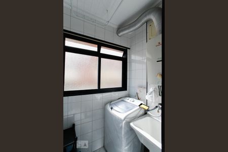 Studio para alugar com 30m², 1 quarto e 1 vaga Studio para alugar com 30m², 1 quarto e 1 vagaÁrea de Serviço