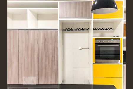 Casa à venda com 135m², 3 quartos e 2 vagasCozinha