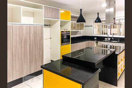 Casa à venda com 135m², 3 quartos e 2 vagasCozinha