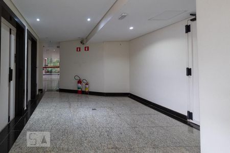 Apartamento para alugar com 78m², 3 quartos e 1 vaga Apartamento para alugar com 78m², 3 quartos e 1 vagaÁrea comum - Hall de Entrada