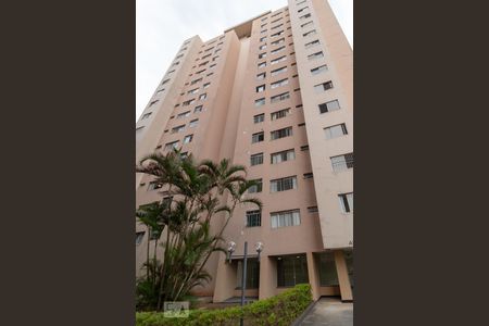 Apartamento para alugar com 78m², 3 quartos e 1 vaga Apartamento para alugar com 78m², 3 quartos e 1 vagaFachada