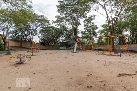 Apartamento para alugar com 78m², 3 quartos e 1 vaga Apartamento para alugar com 78m², 3 quartos e 1 vagaÁrea Comum - Playground