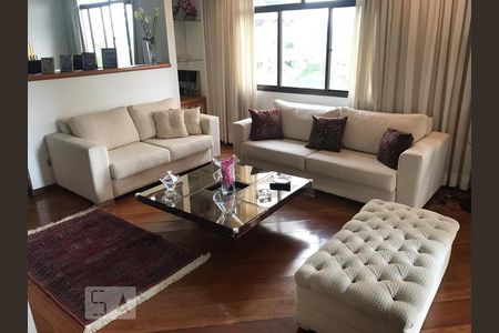 Apartamento à venda com 239m², 3 quartos e 4 vagasSala
