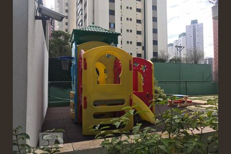 Apartamento à venda com 239m², 3 quartos e 4 vagasÁrea Comum - Playground