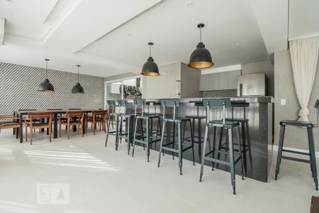 Apartamento para alugar com 27m², 1 quarto e 1 vaga Apartamento para alugar com 27m², 1 quarto e 1 vagaÁrea Comum - Salão de Festas