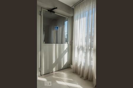 Apartamento para alugar com 27m², 1 quarto e 1 vaga Apartamento para alugar com 27m², 1 quarto e 1 vagaÁrea Comum - Acessibilidade