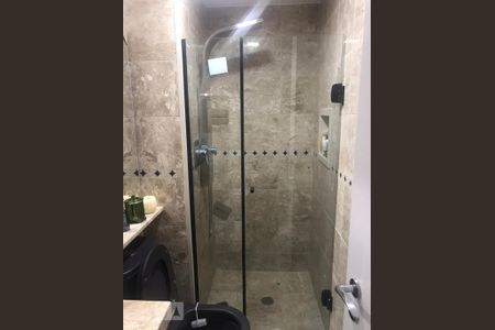 Banheiro de apartamento para alugar com 1 quarto, 38m² em Jardim Brasília (zona Norte), São Paulo