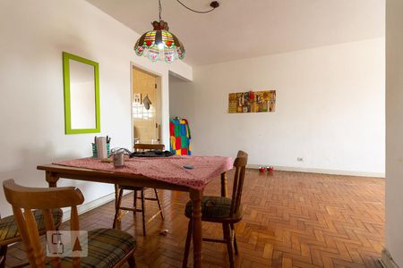 Apartamento à venda com 100m², 2 quartos e sem vagaSala