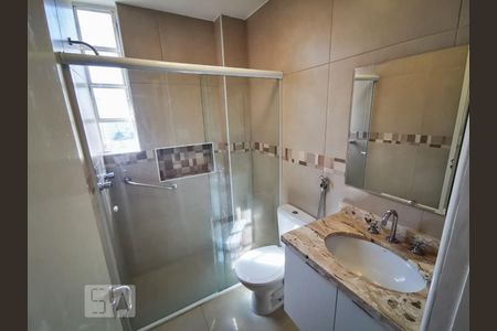 Banheiro de apartamento para alugar com 2 quartos, 60m² em Alto da Lapa, São Paulo