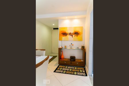 Sala de apartamento à venda com 2 quartos, 65m² em Vila Santa Teresa (zona Sul), São Paulo