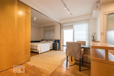 Sala de apartamento para alugar com 1 quarto, 53m² em Cidade Monções, São Paulo